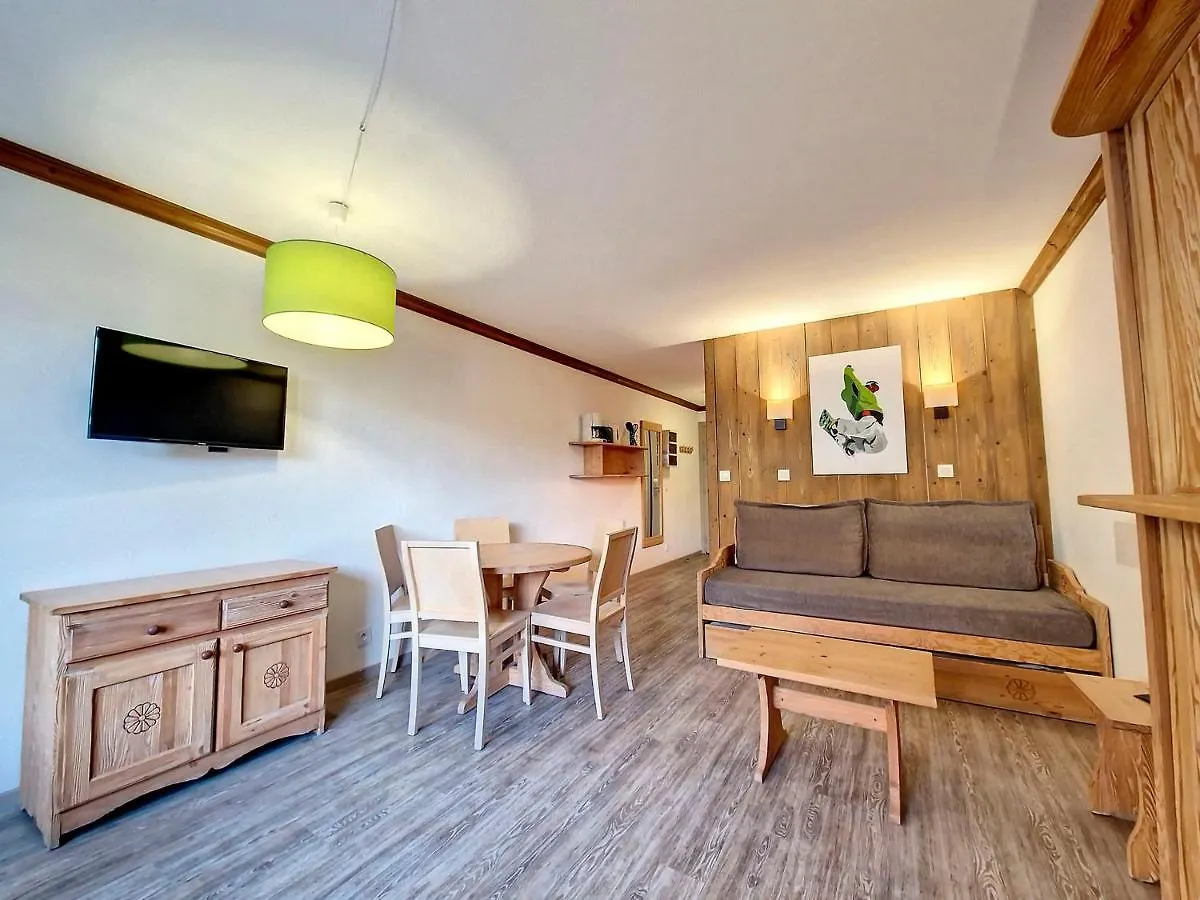 Studio Confortable 27M² - Centre Val D'Isere Avec Balcon Sud, 2/3 Pers., Cuisine Equipee - Fr-1-518-145