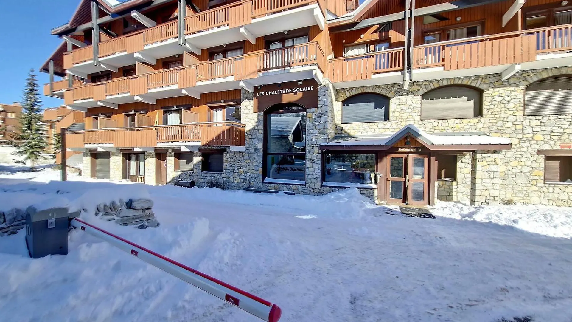 Apartment Studio Confortable 27M² - Centre Val D'Isere Avec Balcon Sud, 2/3 Pers., Cuisine Equipee - Fr-1-518-145